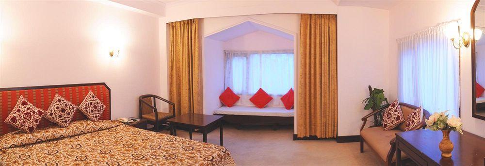 Royal Jardin Whistling Pines Resort Shimla Dış mekan fotoğraf