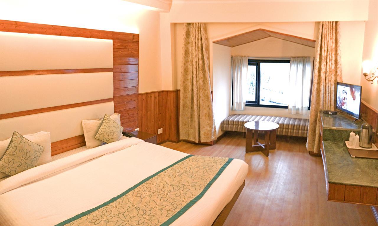 Royal Jardin Whistling Pines Resort Shimla Dış mekan fotoğraf
