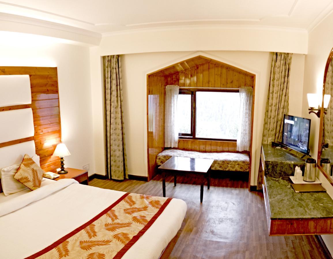 Royal Jardin Whistling Pines Resort Shimla Dış mekan fotoğraf